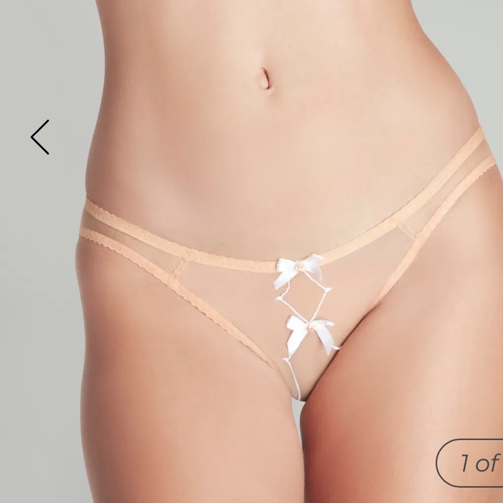 Agent Provacateur Ouvert Sand Cream bow brief panties size 2
